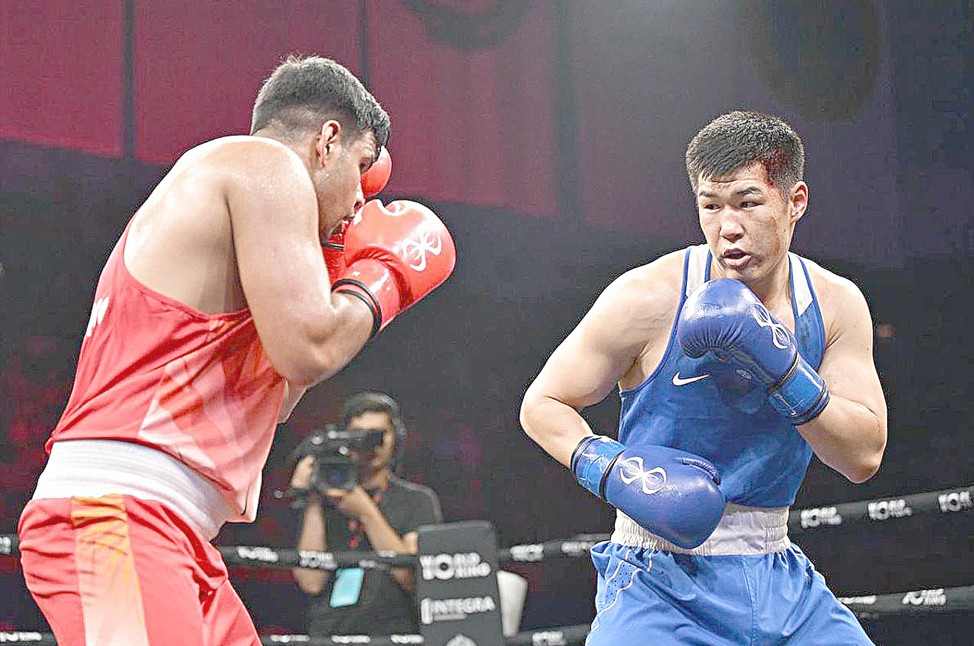 8 алтын, 4 күміс, 4 қола