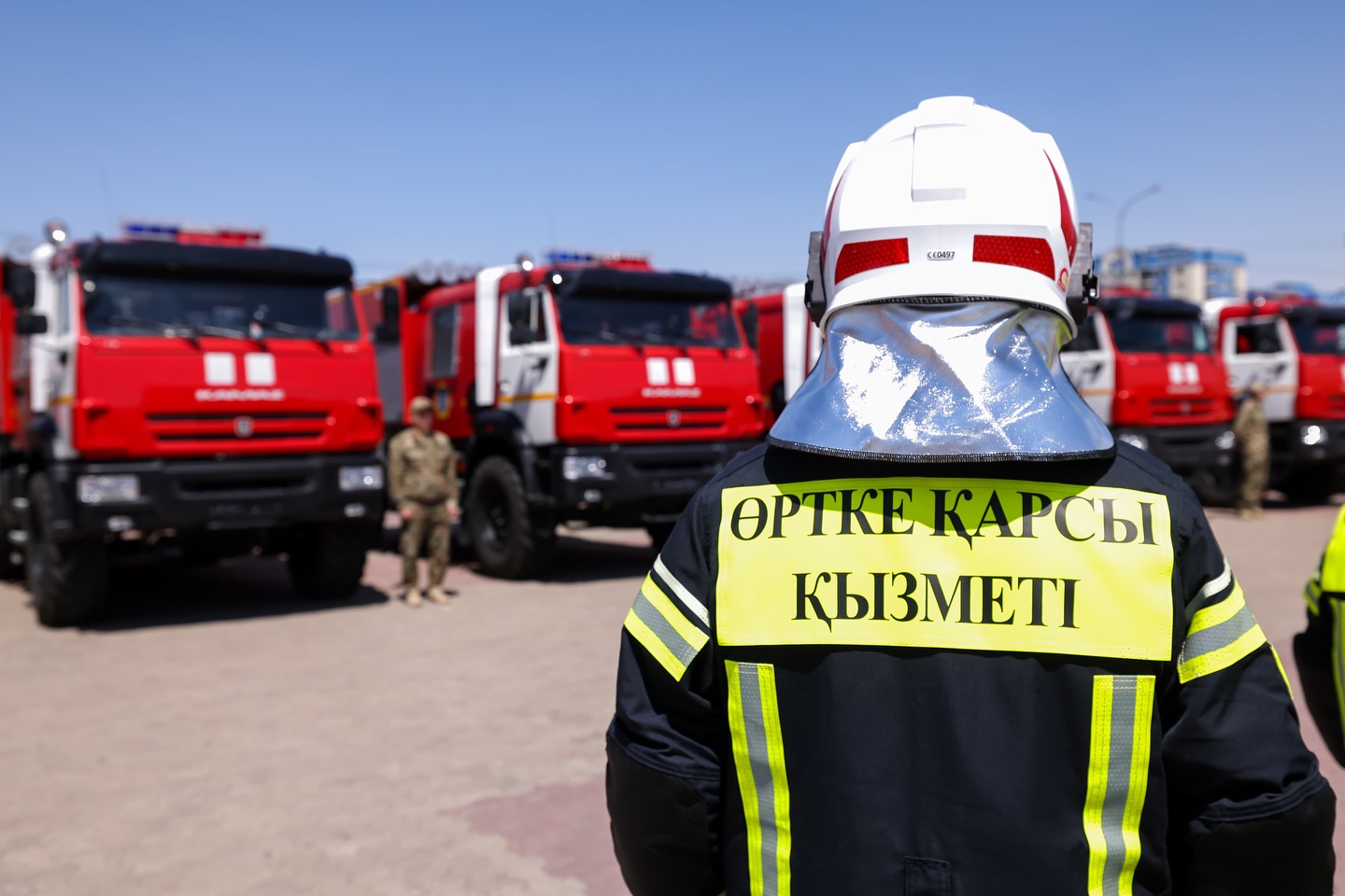 Құлсары қаласында жанармай таситын көліктің дөңгелектері өртенді