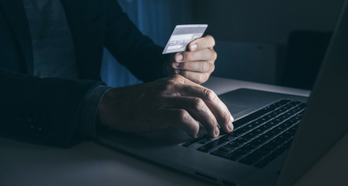 Карта берсеңіз түрмеге түсесіз