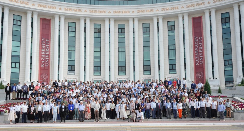 Отандық ғылымның беделін биіктеткен басқосу