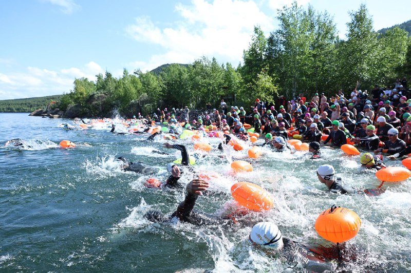 Бурабайда жүзуден жарыс өтті