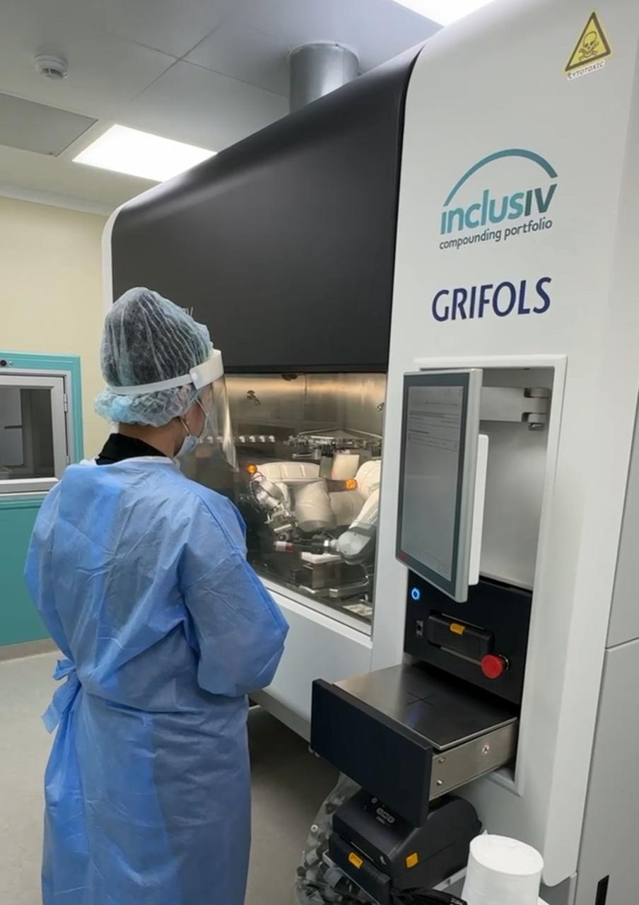 Химиотерапиялық препаратты робот әзірлейді