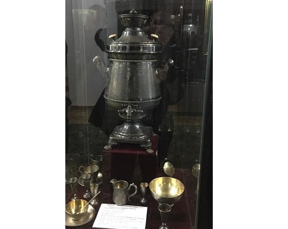 Жүз жылқы хақындағы аңыз