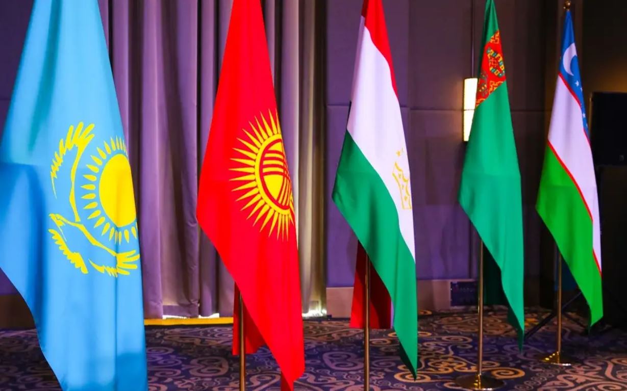 Орталық Азиядағы консультативтік кездесулер: рәміздік дипломатиядан нақты ықпалдастыққа дейін