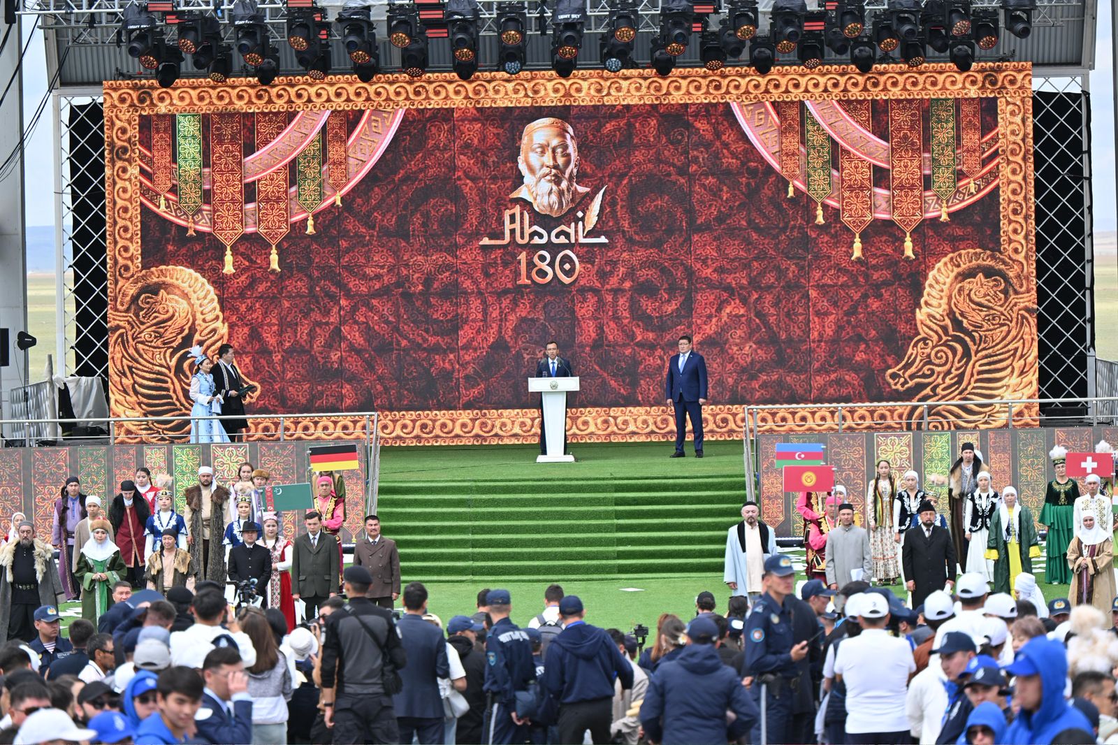 Аққұбаның трафиктену фотосы