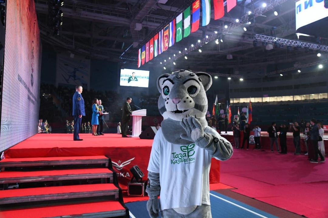 Тазабек Cism әлем чемпионатында «Таза Қазақстан» акциясына қатысты