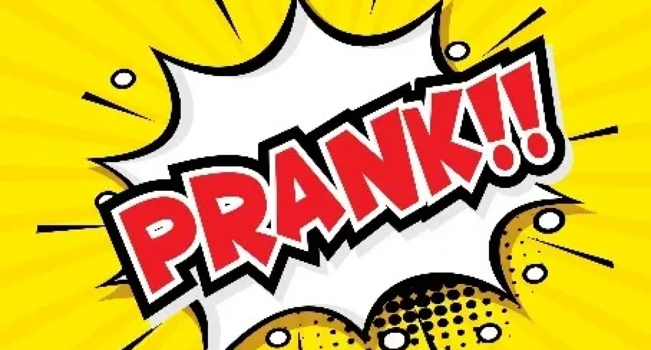 Жас қыздардың порно видеолары Жалаңаш алжапқыш киген қыз