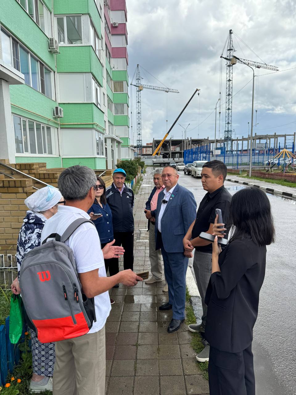 Мәжіліс депутаты Қостанайда жергілікті өзін-өзі басқару мәселелерін талқылады