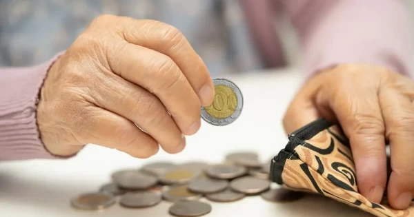 Варшавкадағы көліктегі минет Варшавкадағы көліктегі минет