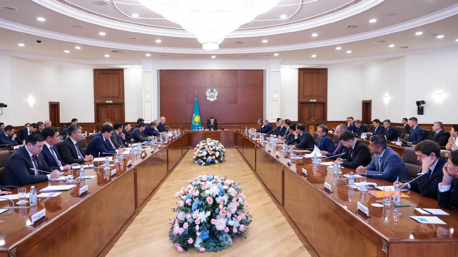 Үкіметте тау-кен металлургия кешенін дамыту мәселесі талқыланды