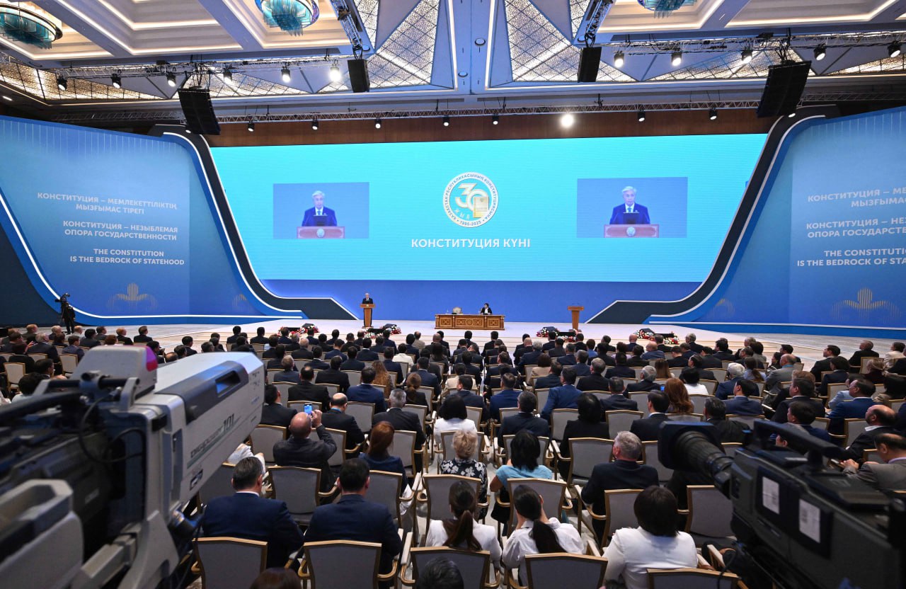 Екі жарым жыл ішінде Конституциялық соттың қарауына 11 мыңнан астам өтініш келіп түсті