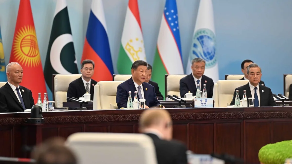 Мемлекет басшысы инвестициялық жобаларды сүйемелдейтін ШЫҰ Кеңсесін құруды ұсынды