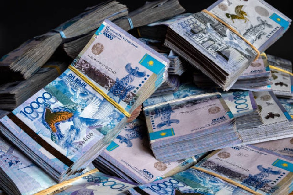 Экономикада 8 трлн артық ақша жиналды - Тимур Сүлейменов