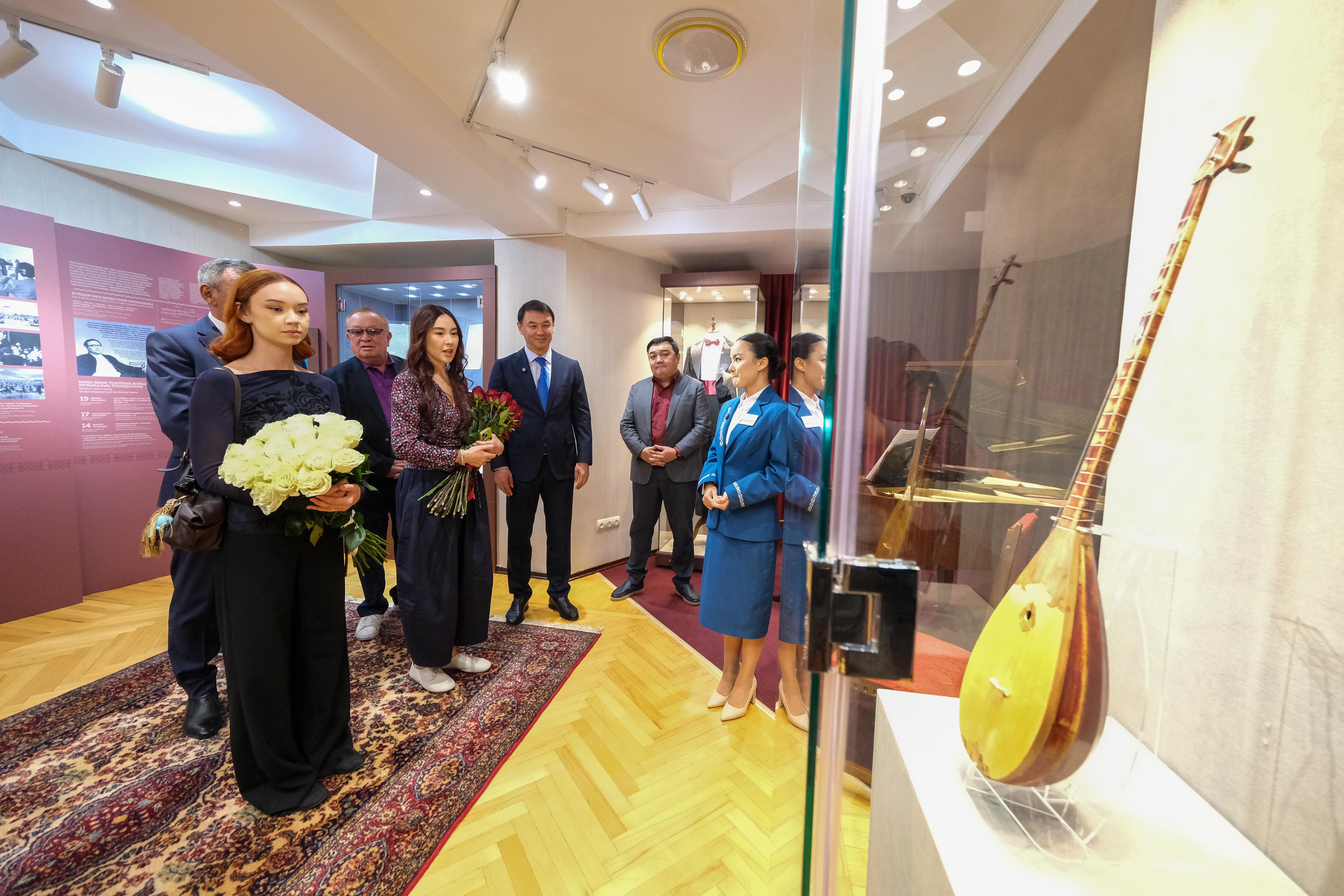 Нұрғиса Тілендиев музейі жаңартылды