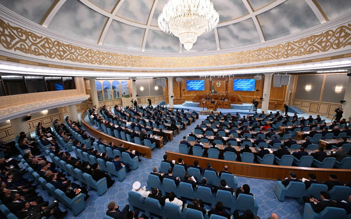 Президент туризм саласындағы түйткілді мәселелерді атады