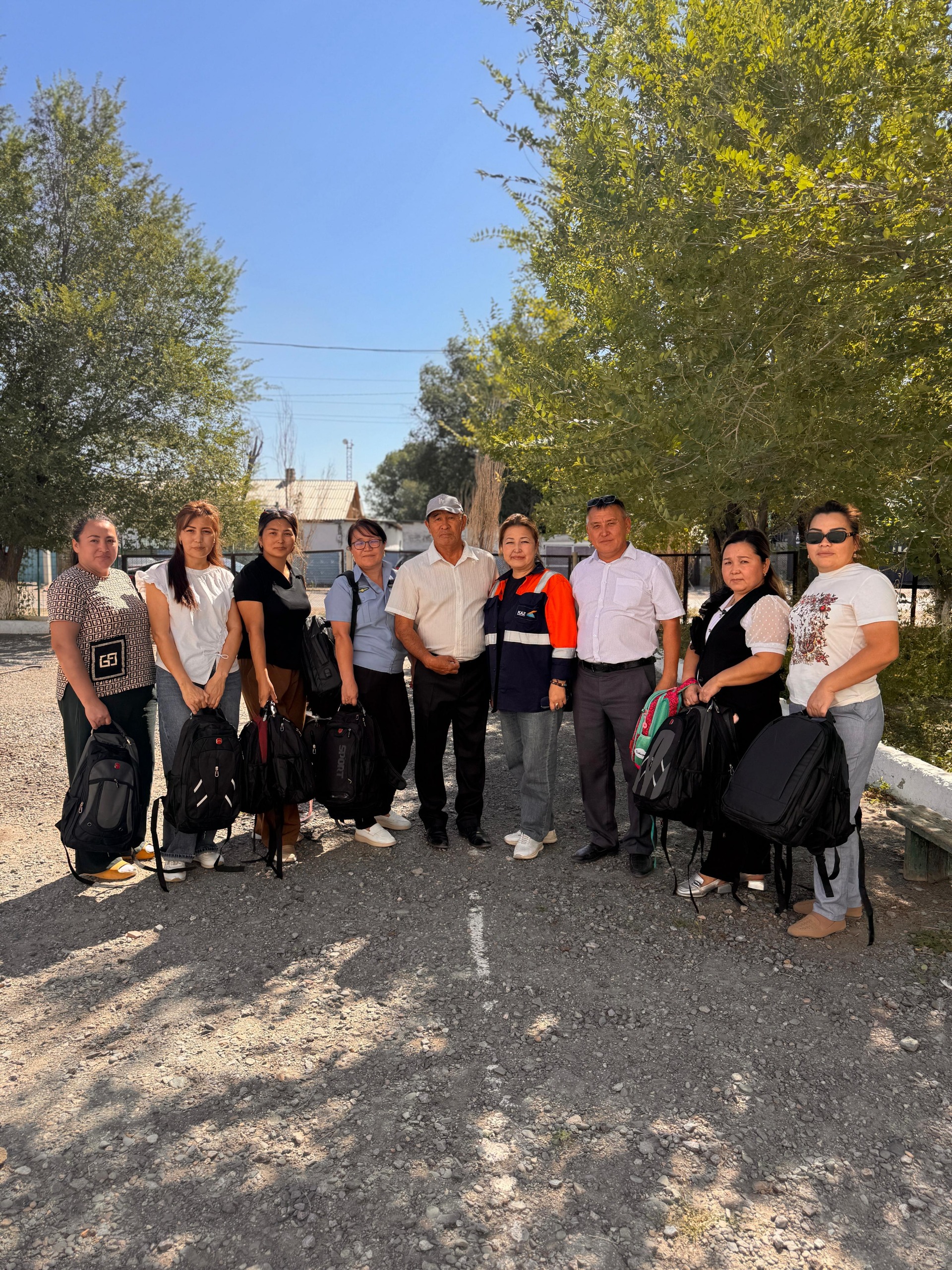 Абай облысында «Мектепке жол» акциясы жалғасуда