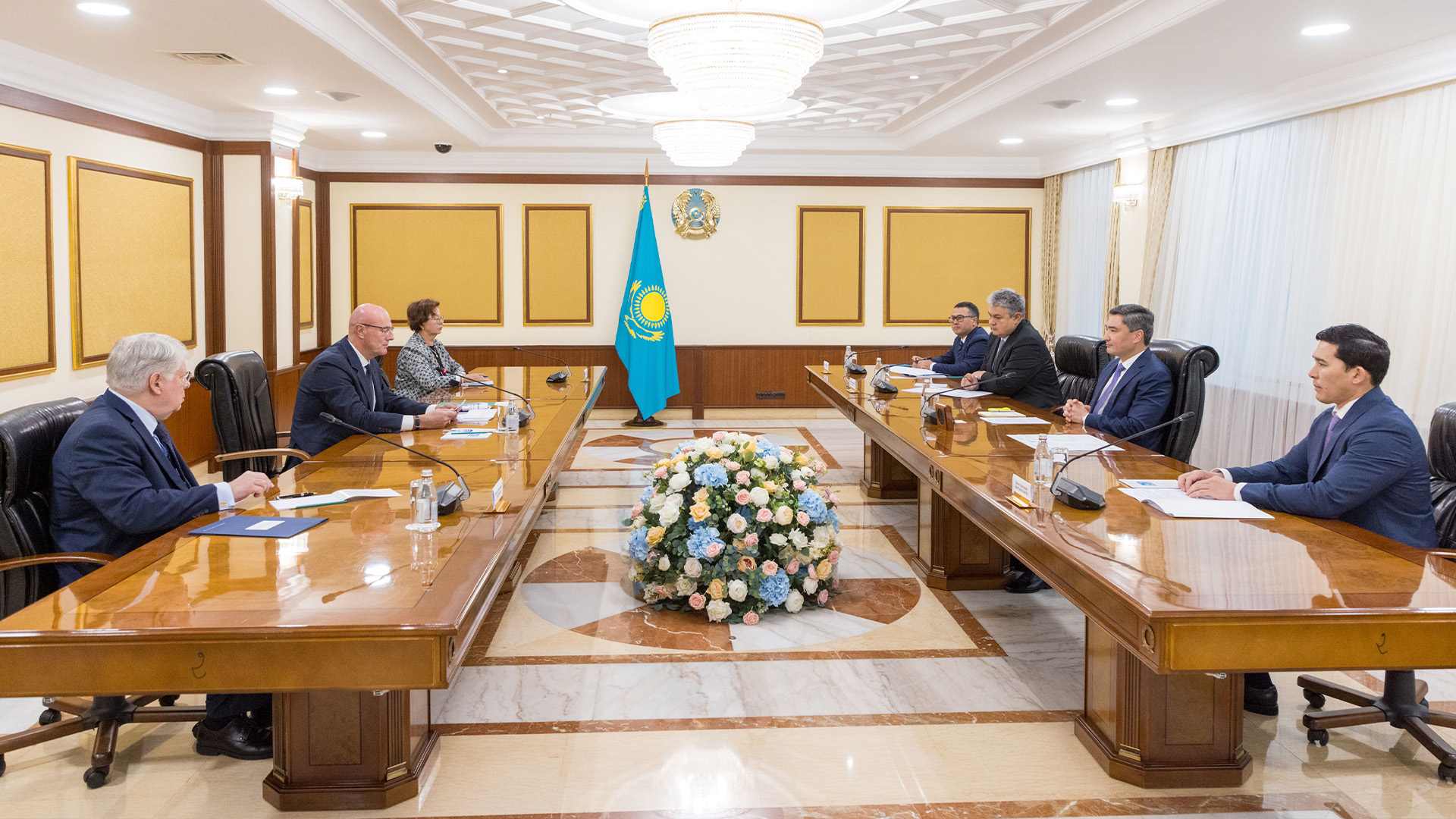 Үкіметте Ресей мен Қазақстан арасындағы ынтымақтастық мәселелері талқыланды