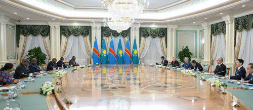 Диснейдің секс мультфильмдерін қараңыз 2011 жылғы презервативтер бейнеленген порно видео