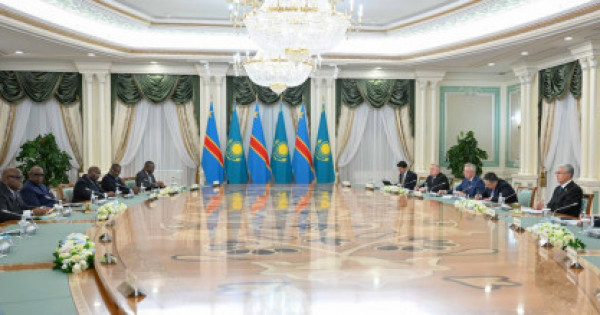 Қынаптық шарлар порно видео