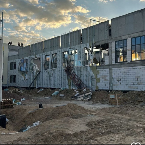 Құлсарыда салынып жатқан «Келешек мектебінің» шатыры құлады