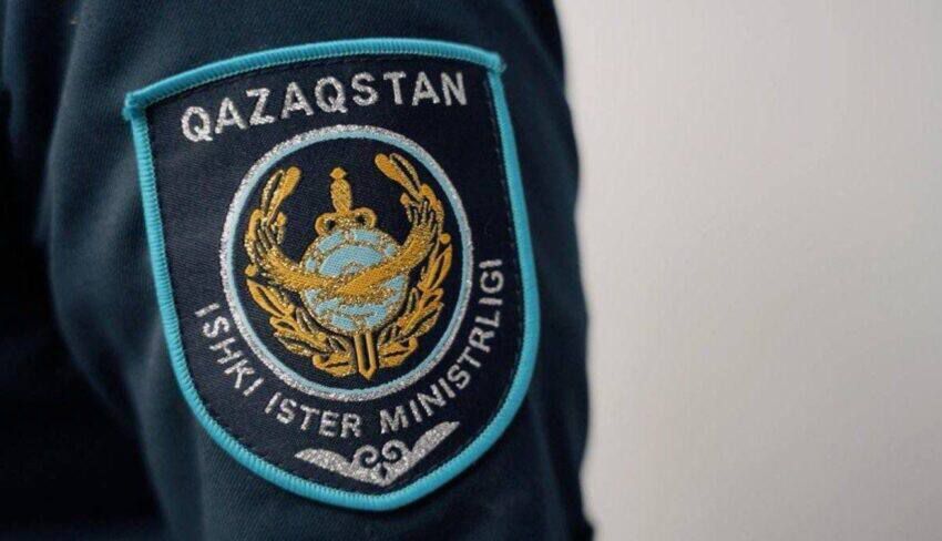 Қарағандыда көпқабатты үйдің шатырында ойнаған жасөспірім іздестіріліп жатыр