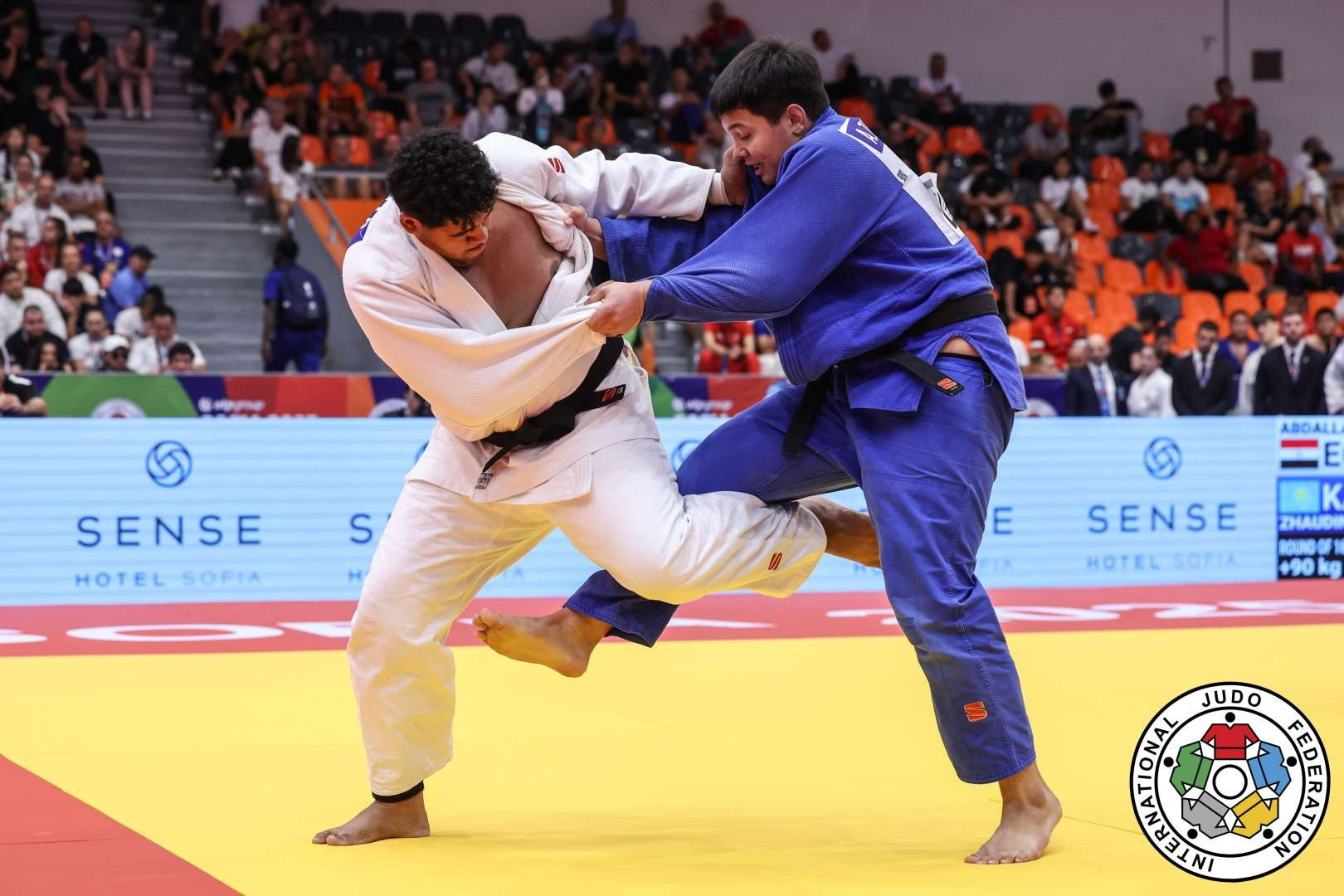 Видео секс Русское скакалка соратын мүшесі Тігістері бар сексуалды қыздар