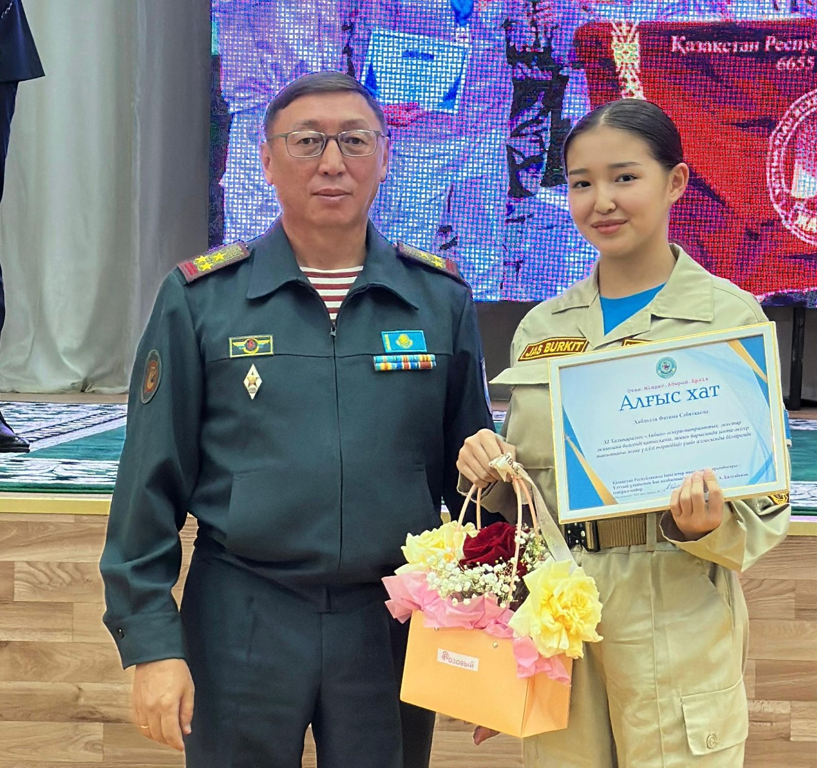 Ақтөбеде «Жас бүркіт» клубының мүшелері марапатталды