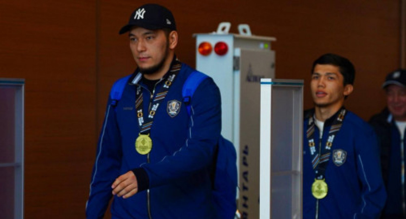 Ең жақсы алдау порно фильмдері