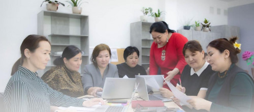 30 мыңнан астам педагог біліктілікті арттыру курстарынан өтеді