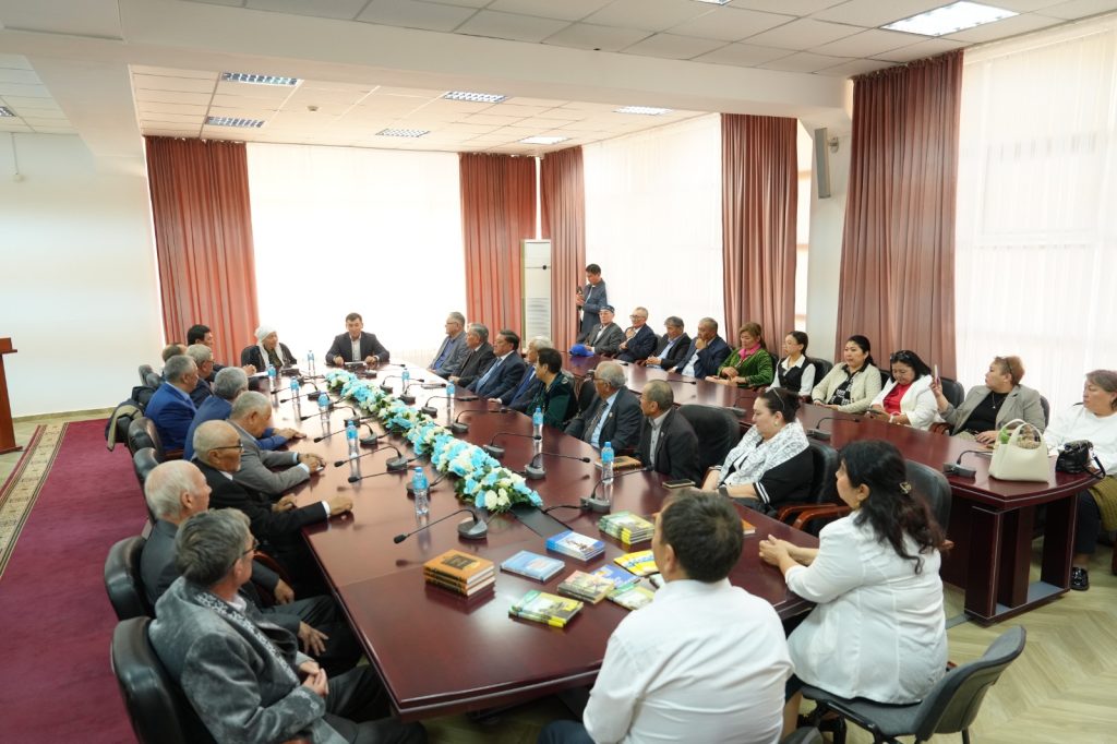 Қаламгер рухына құрмет