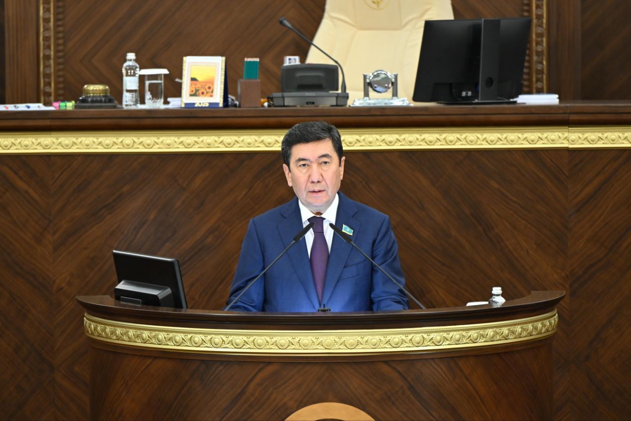 Бізге жасанды интеллектінің қазақстандық моделі қажет - Ерлан Қошанов