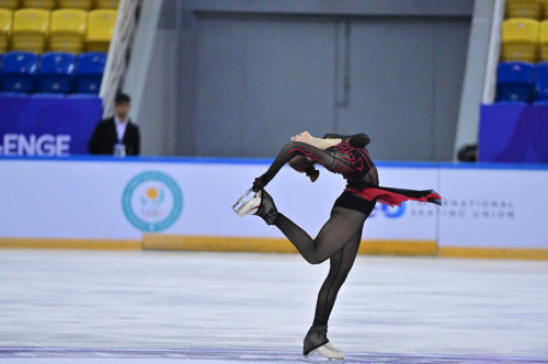 Алматыда мәнерлеп сырғанаудан Денис Тен мемориалы басталды