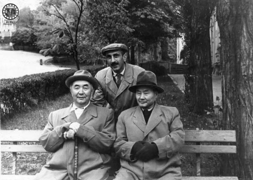 Қанекең мен Әлекең