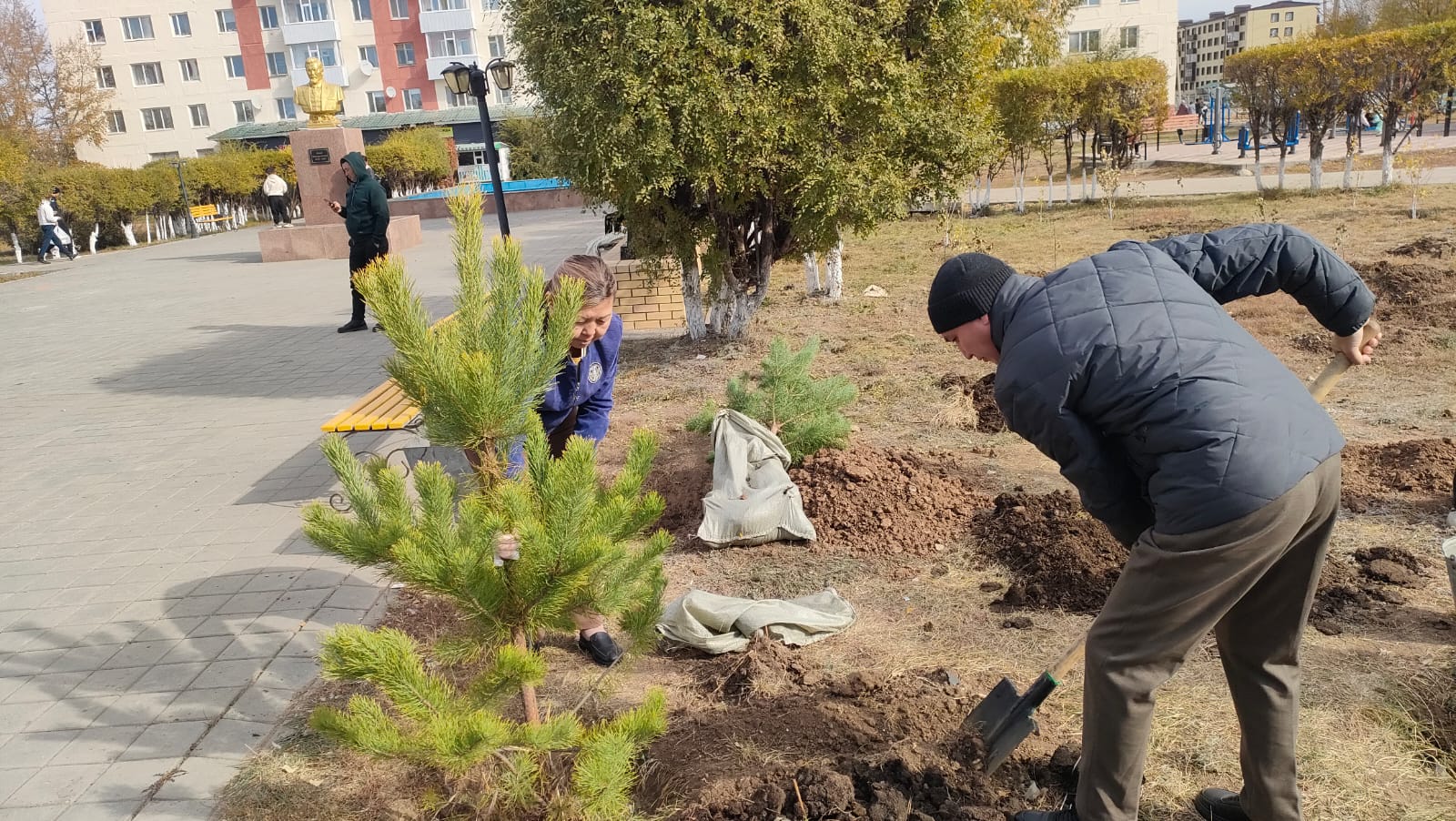 Арқалықта ағаш отырғызу акциясы өтті