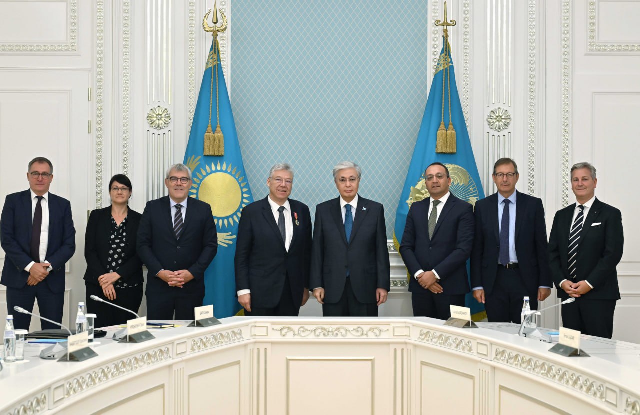 Президент «Швейцария – Қазақстан» парламенттік достық тобының мүшелерімен кездесті