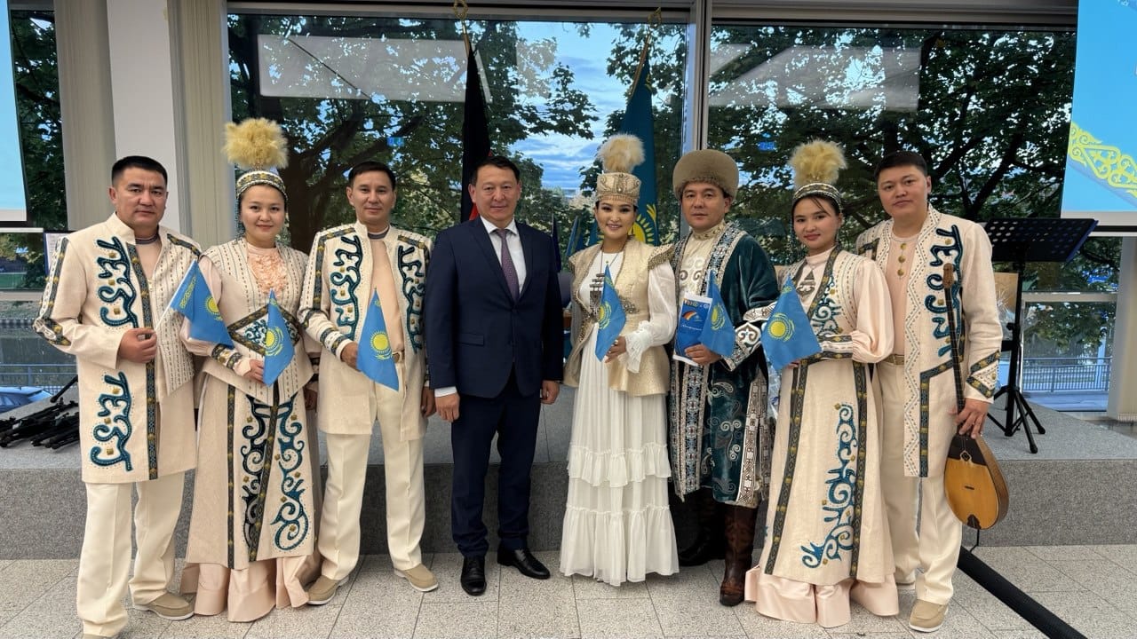 Жамбыл облыстық филармониясы Саарбрюккенде концерт берді