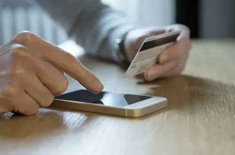 Абай облысында өзгенің банк шоттарынан қаражат ұрлаған күдікті ұсталды