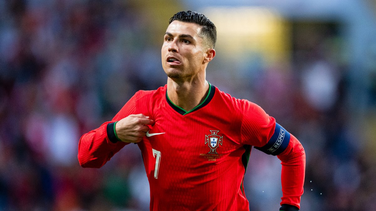 Терең және қатты фистинг порно Барлық уақыттағы пикап суретшілерінің порно жетілген ханымдары