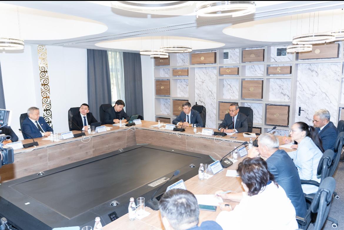 Агроклиматтық аймақтарда карбамидті қолданудың өндірістік сынақтары туралы келісім жасалды