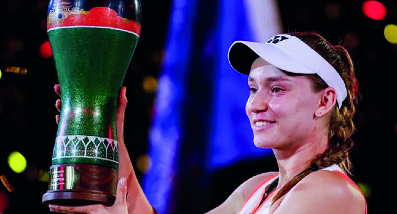 Әскери бөлімдегі қыздардың эротикалық суреттері