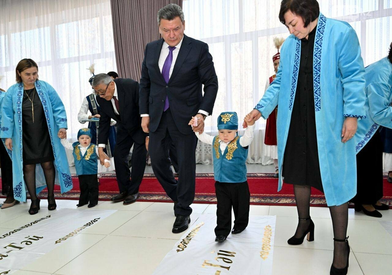 Жазықсыз бөбектердің жолдары ашылсын