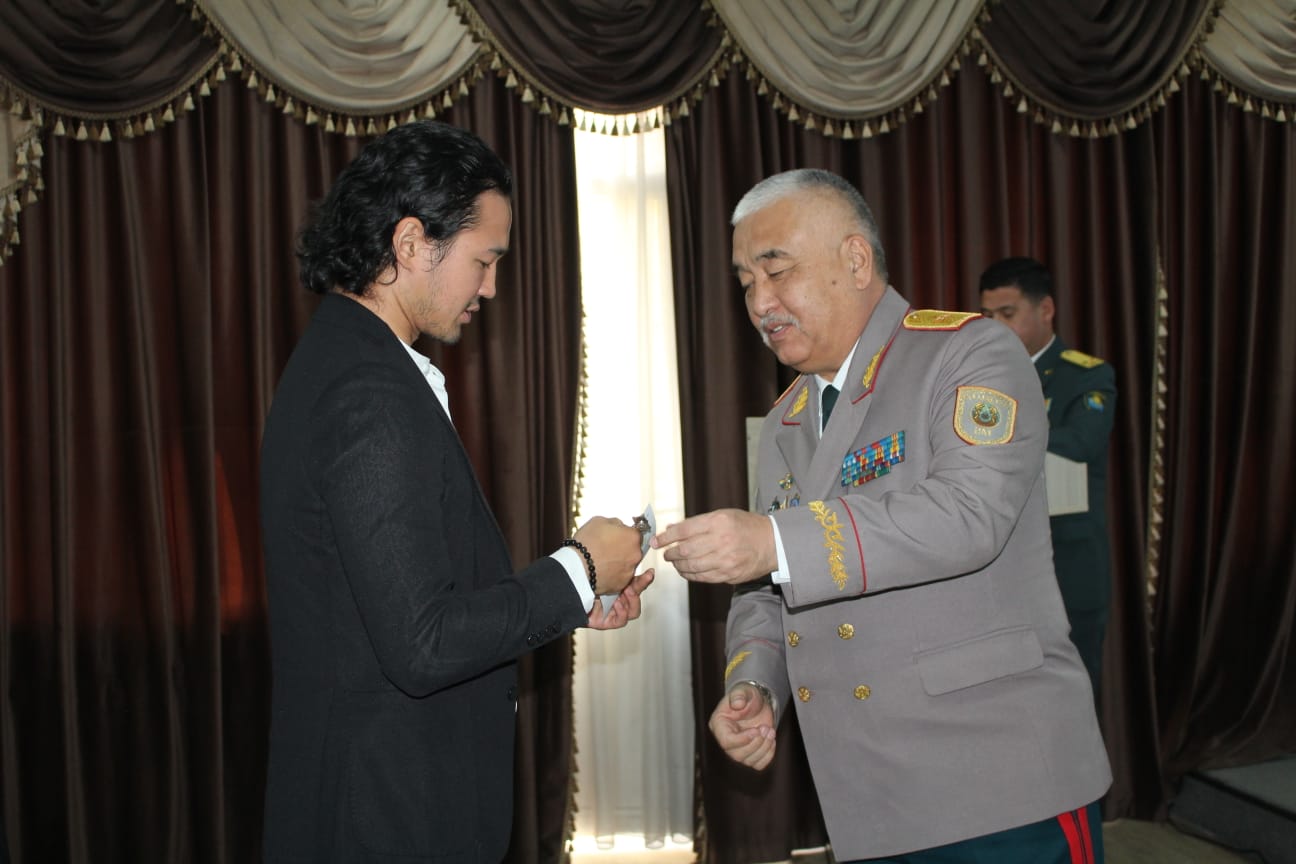 Ұландықтар Республика күнін атап өтті