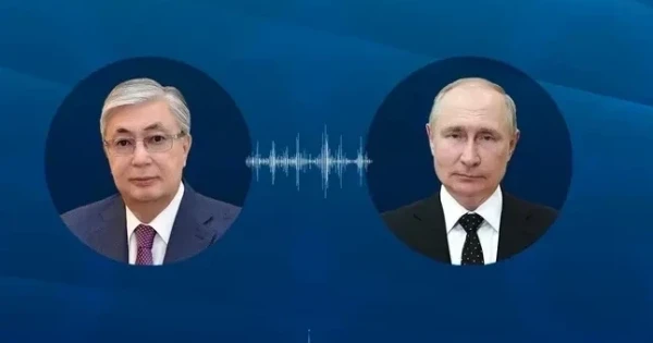 Аналар күнінде ұлымен жыныстық қатынасқа түскен анасының порно видеосы Порно фильмді онлайн түсіру