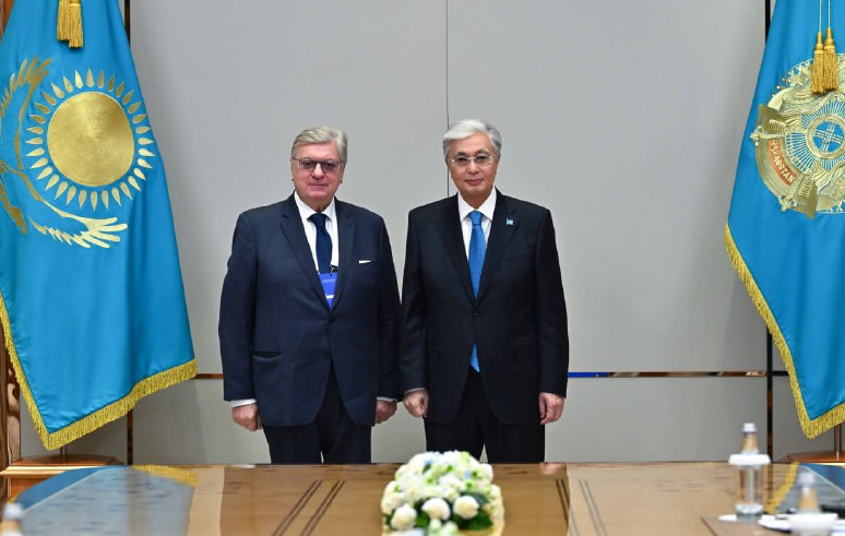 Жасөспірімдер порносын іздеңіз