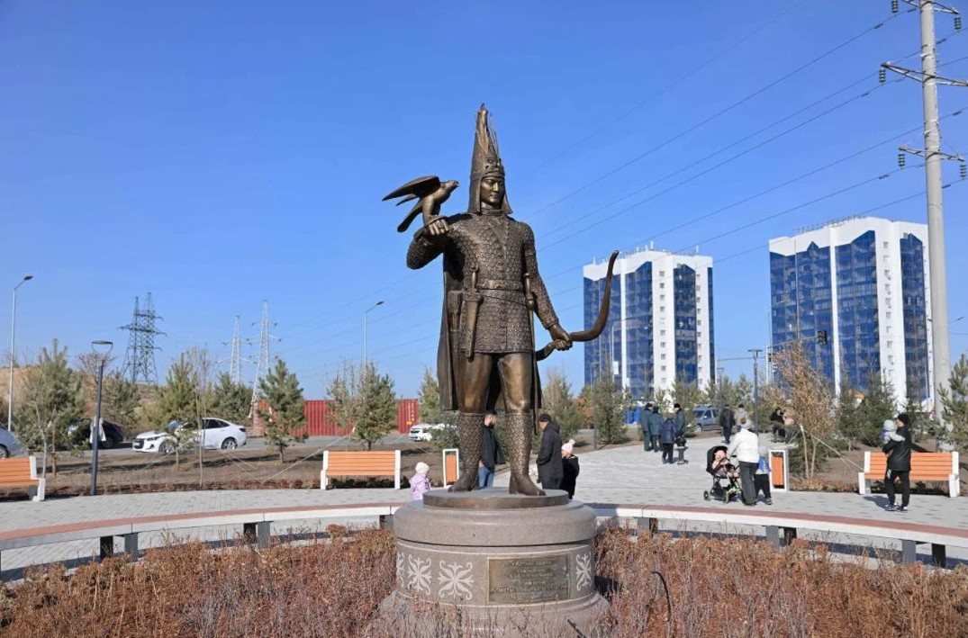 Қыз жігітті тура клубта азғырған