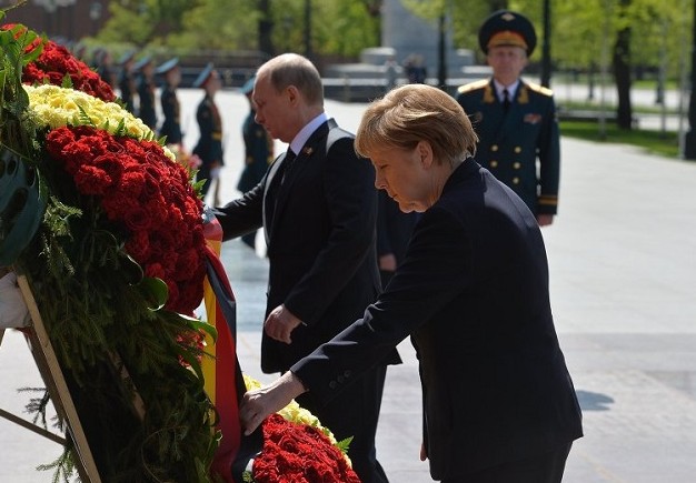 Германия канцлері Ангела Меркель ресми сапармен Ресейге келді