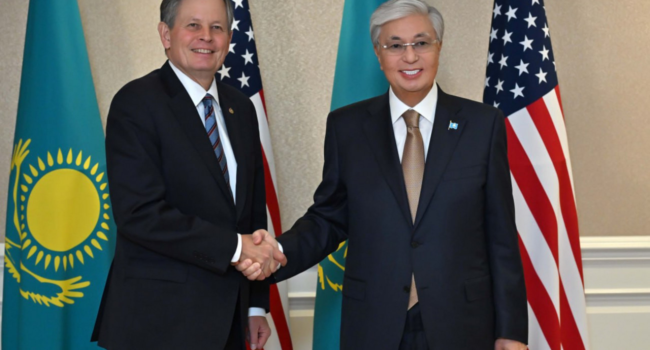 Сұлу қыздар