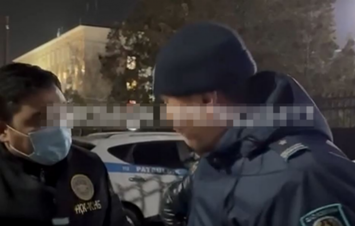 Түркістан облысында полицей пара алған сәтте ұсталды