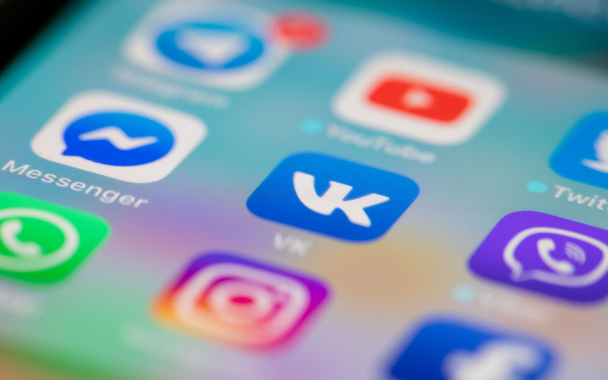 YouTube істен шығып, пайдаланушылар шағымданды