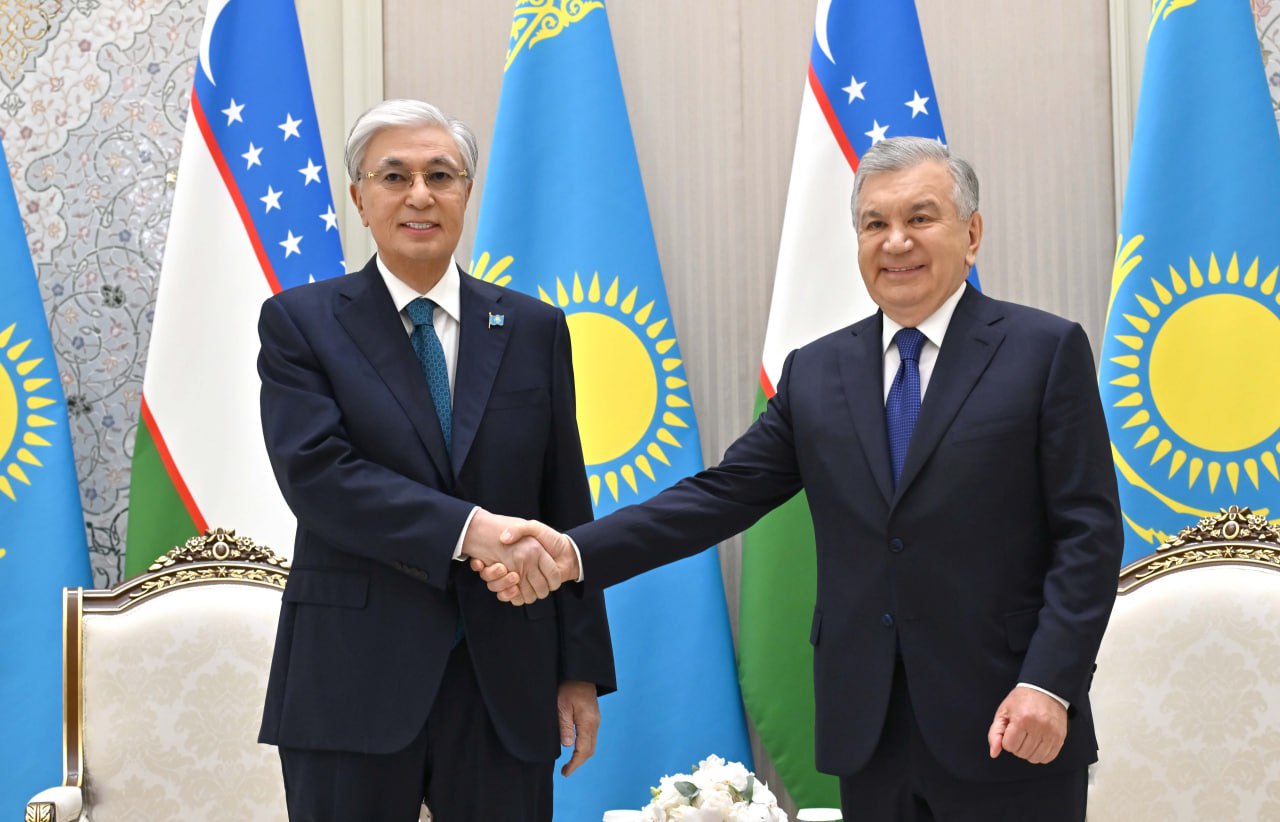 Президент мемлекеттік сапармен Өзбекстанға барды